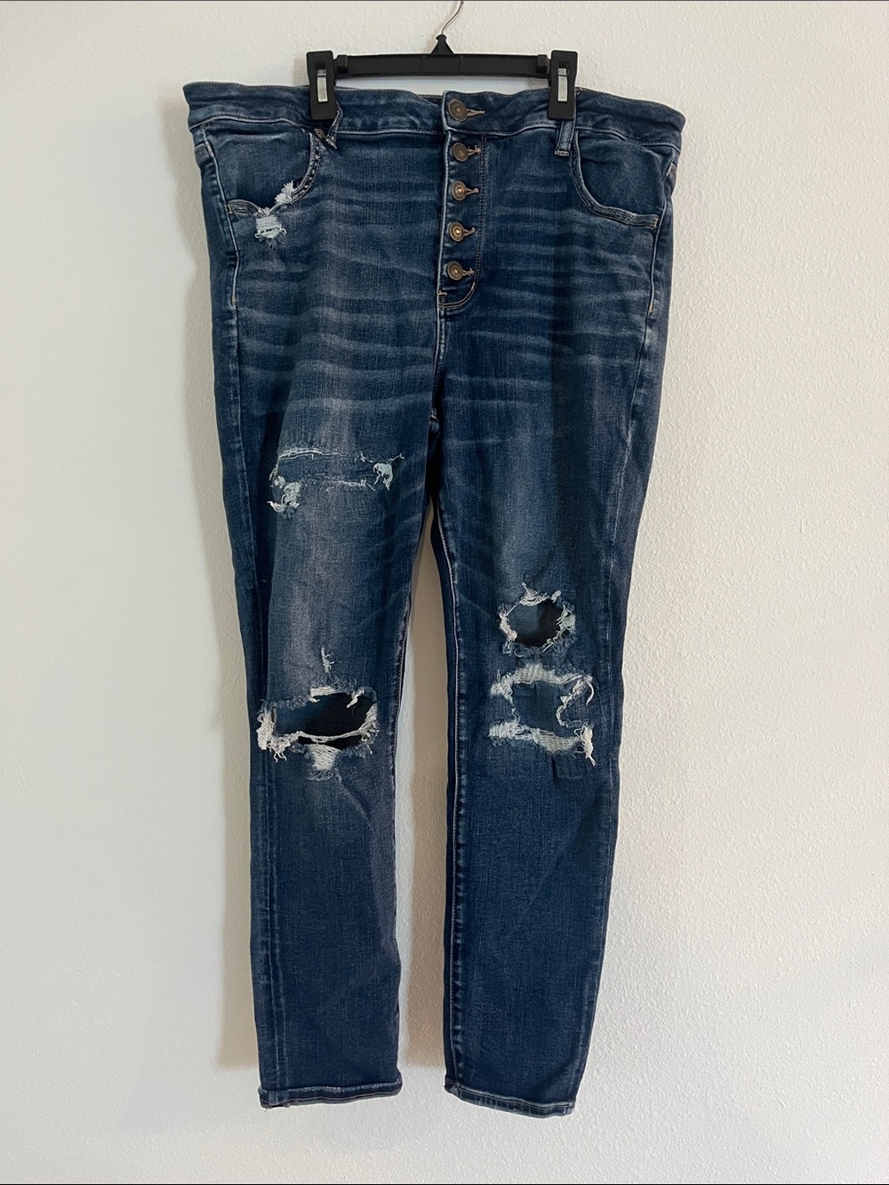 American Eagle Distressed Hi Rise Jeggings